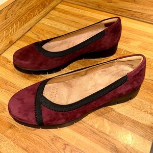 NWT Clarks Daelynn Hill burgundy maroon red leather suede slip on size 8.5W